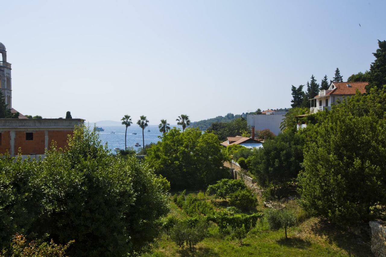 Apartments Hruban Hvar Town Eksteriør bilde